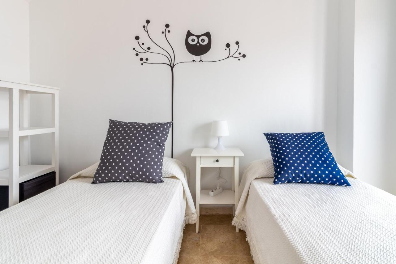 Flatguest San Fernando + 4Bdr + Terrace + Parking Villa San Bartolomé Luaran gambar