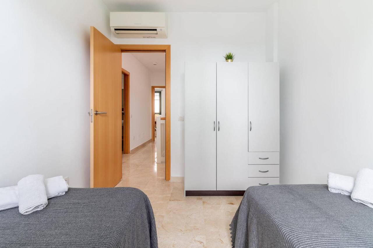 Flatguest San Fernando + 4Bdr + Terrace + Parking Villa San Bartolomé Luaran gambar